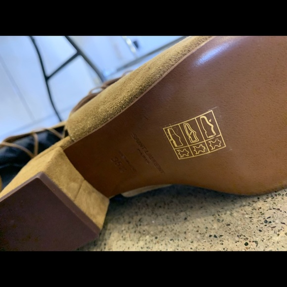 Saint Laurent lace up heeled sandal - Picture 4 of 7